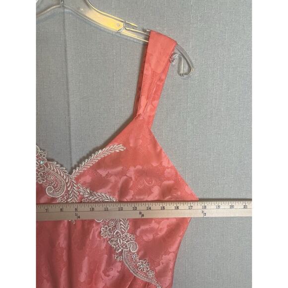VTG Gold Label VICTORIA'S SECRET Satin Floral Nightie Ruched Medium Salmon Pink - Picture 6 of 11